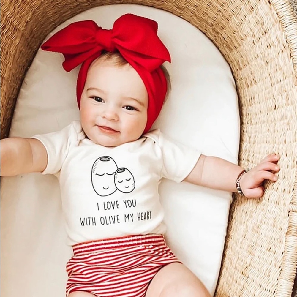 Blondes in Bows Red Apple Bow Headwrap - Baby